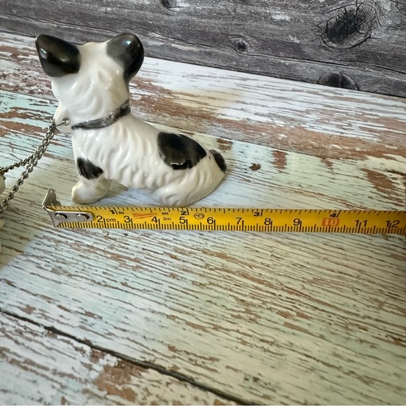 Vintage Ceramic Terrier Dog Figurine Set - White and Black with Chain - Picture 8 of 8